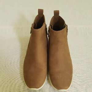 Cole Haan Bootie Womens 8.5 Waterproof Zerogrand Tan Non Skid Shoe Minimalist